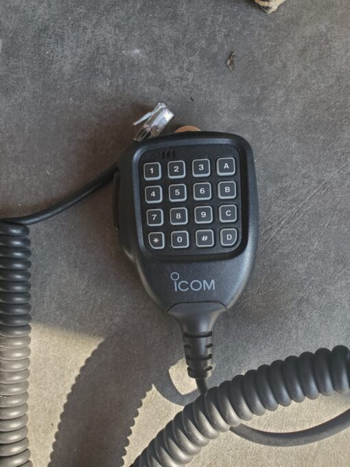 Icom HM-154T